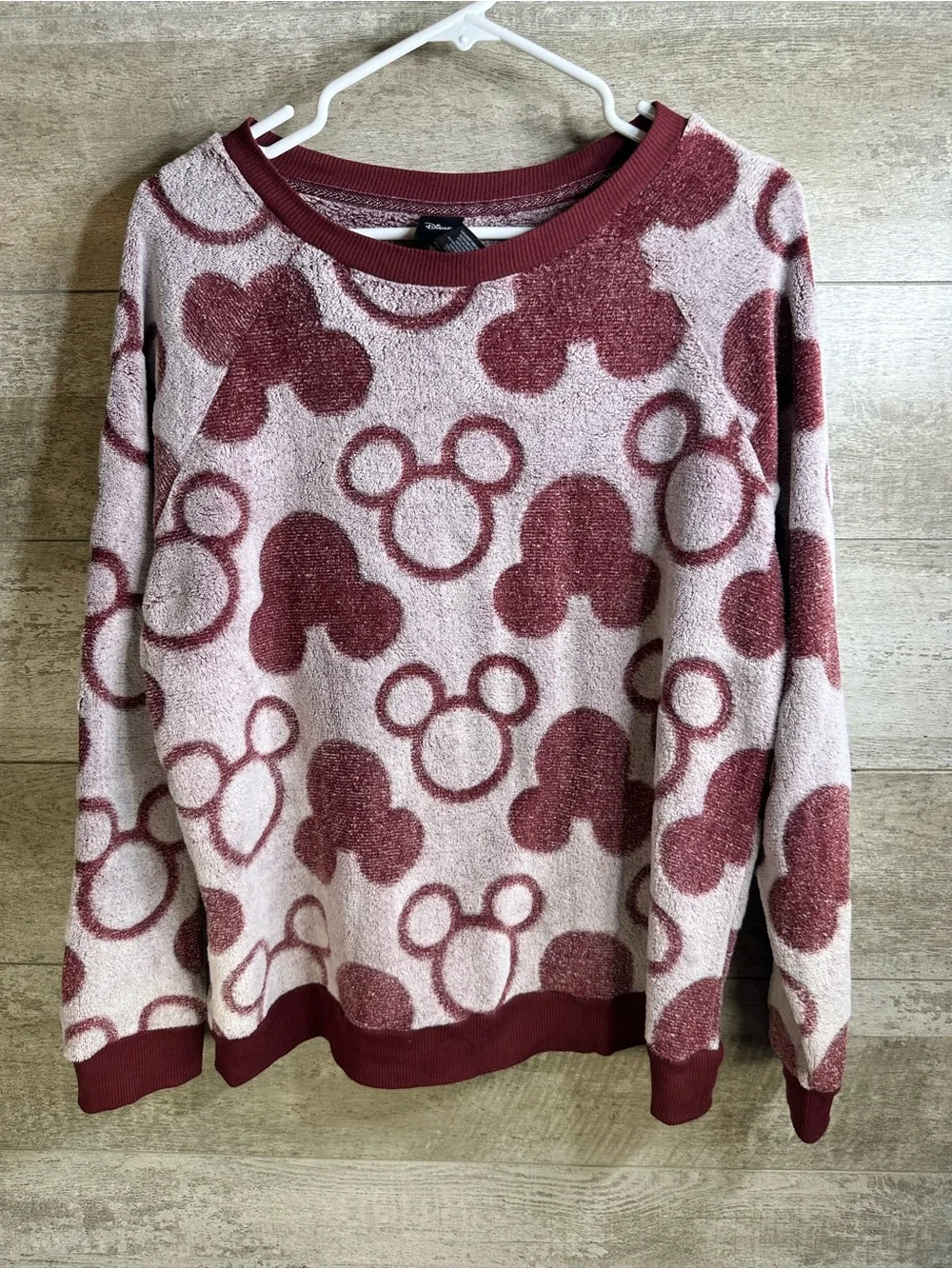 Disney Mickey Mouse Fleece Jogger Pajama Lounge Set Burgundy Size Large - Picture 2 of 15